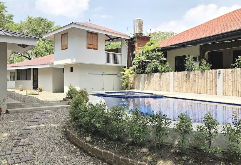 Majatalo R & S Rest Place Resort