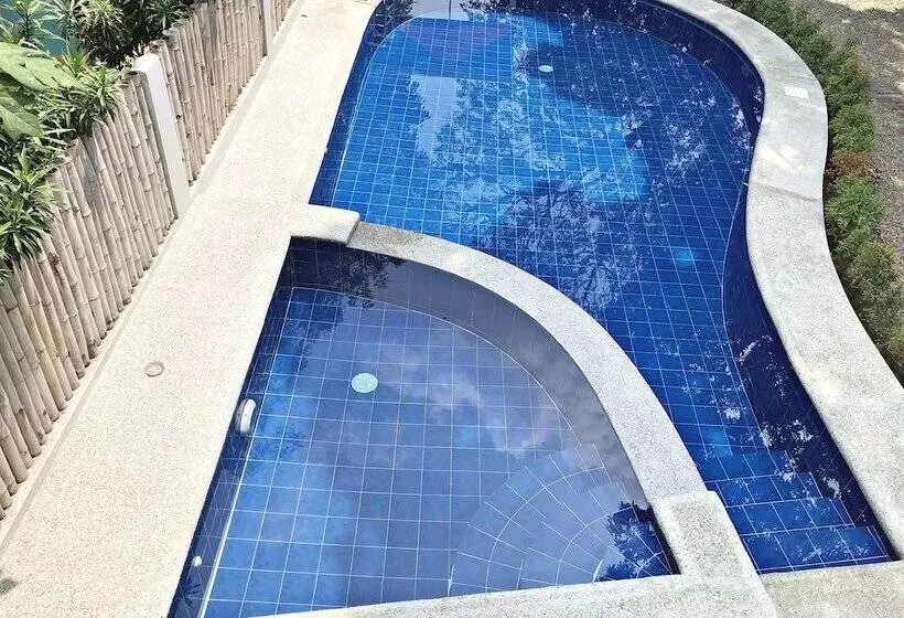 Majatalo R & S Rest Place Resort