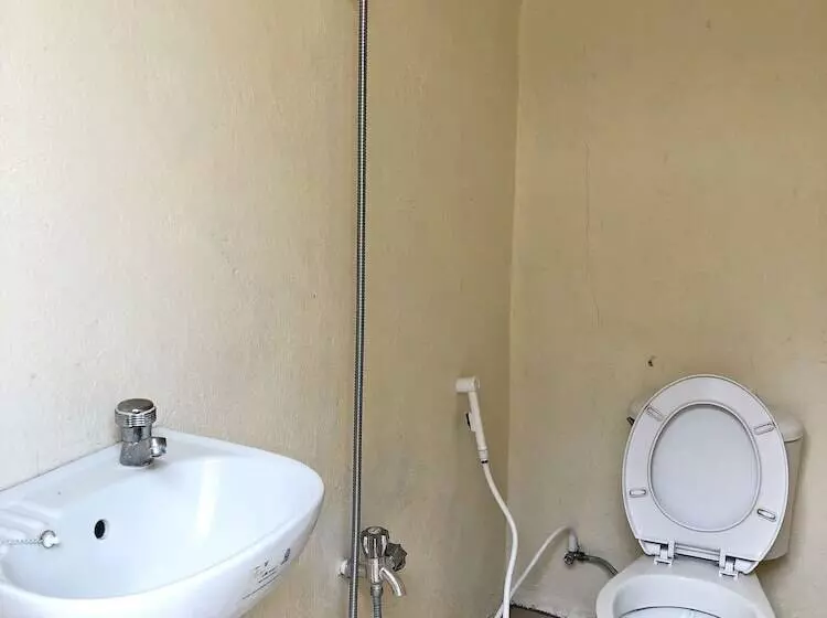 Majatalo R & S Rest Place Resort