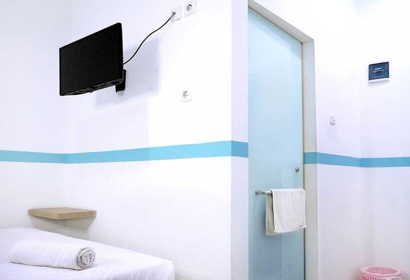 Pensjonat Tebet Utara Residence By Ruang Nyaman