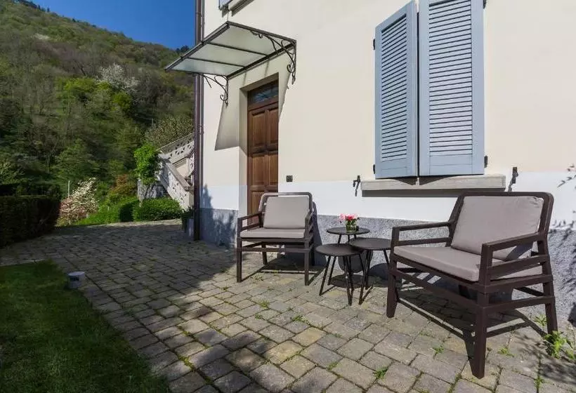 ベッドアンドブレックファースト Appartamenti La Villa & Spa