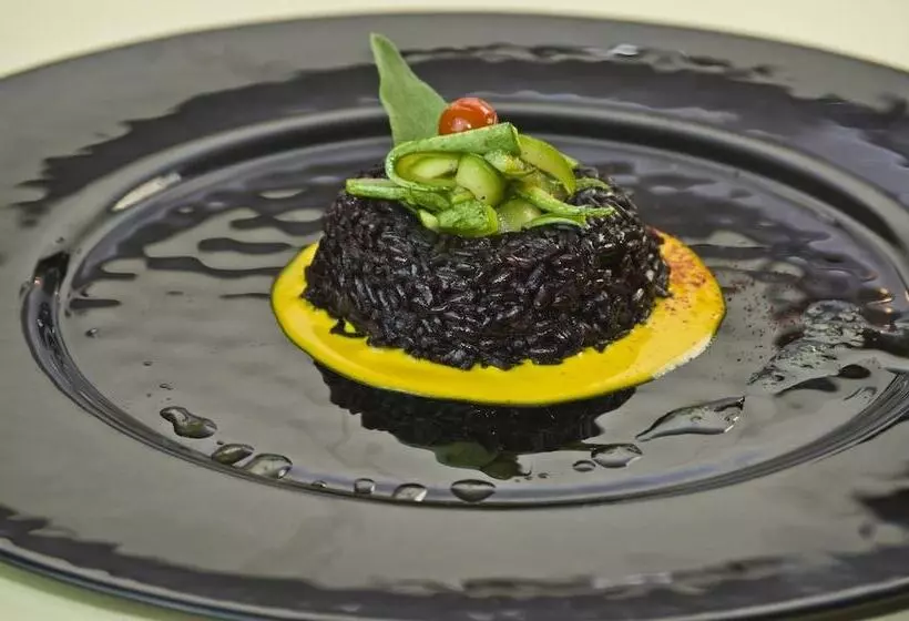 Hotelli Boutique & Spa Sirena