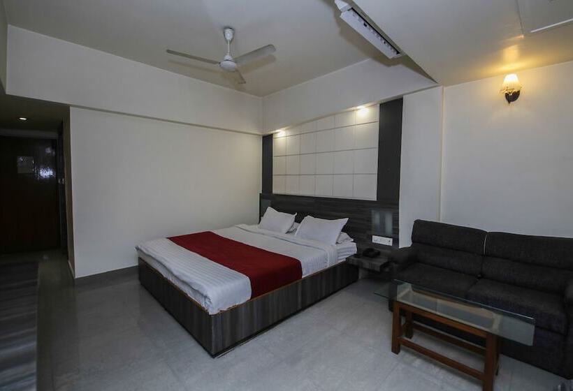 בית מלון כפרי Prestige Princess By Oyo Rooms