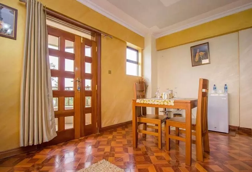 Sunshine Hotel Upperhill