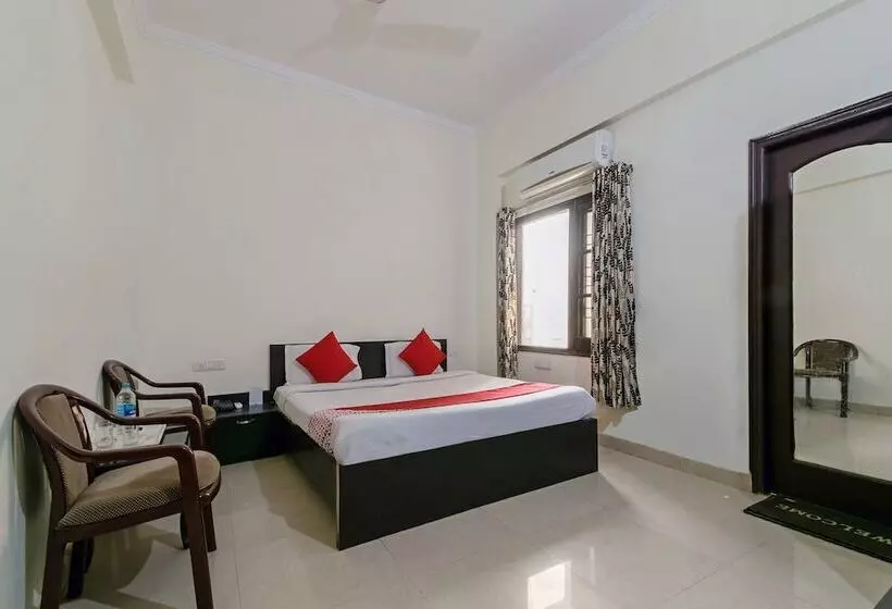ホテル Triund Regency By Oyo Rooms