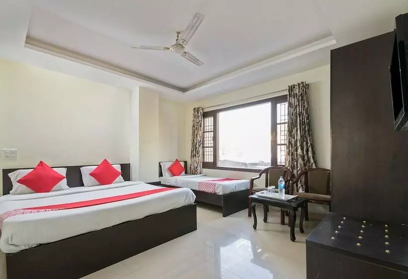 ホテル Triund Regency By Oyo Rooms