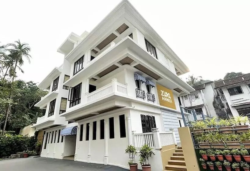 Hotelli Ziva Suites   A Boutique