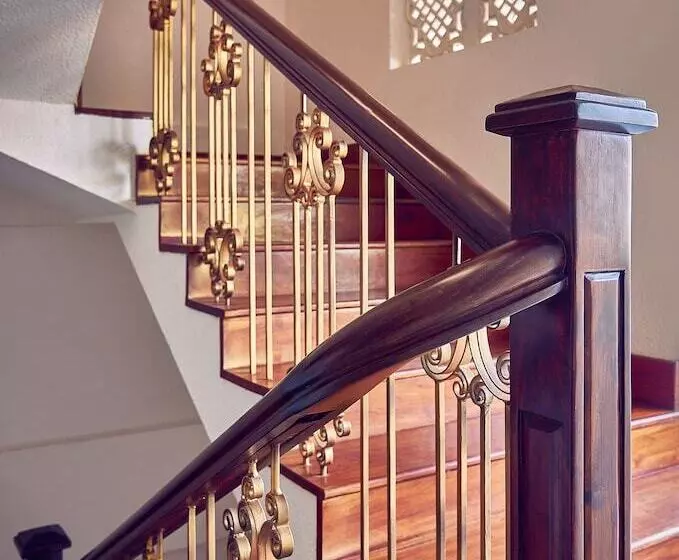 Hotelli Ziva Suites   A Boutique