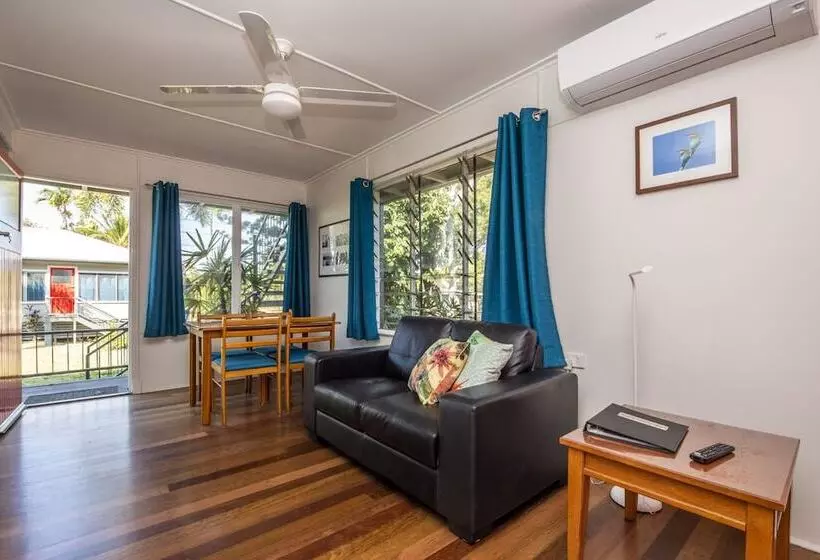 Kooyong Holiday Units