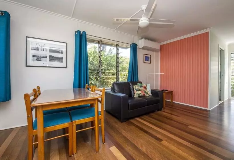 Kooyong Holiday Units