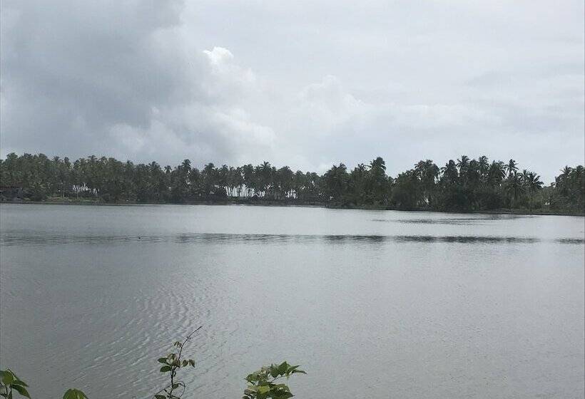 Resort Paradise Lagoon