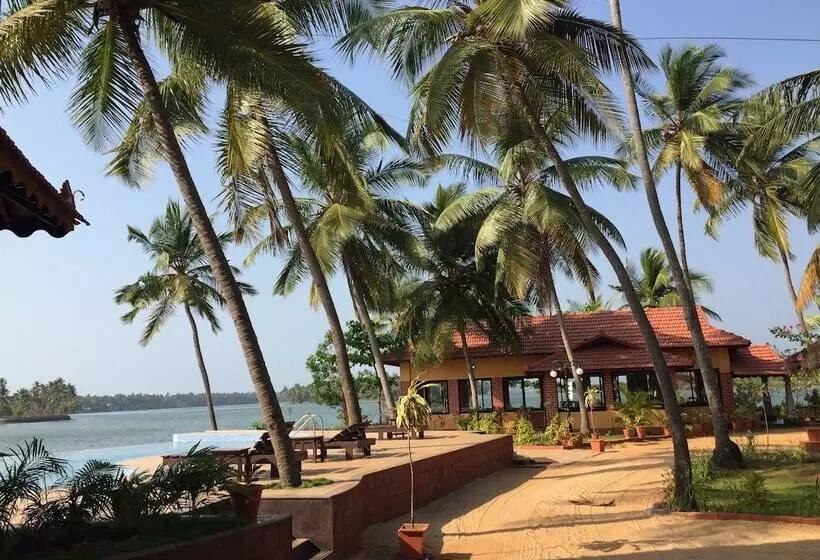 Lomakeskus Paradise Lagoon