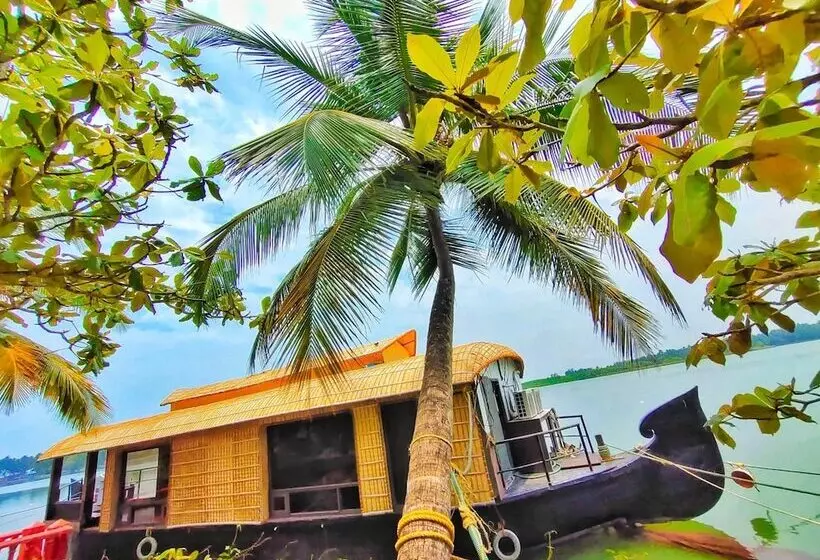 Lomakeskus Paradise Lagoon