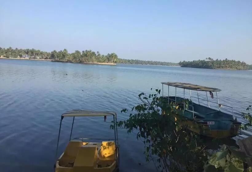 Lomakeskus Paradise Lagoon