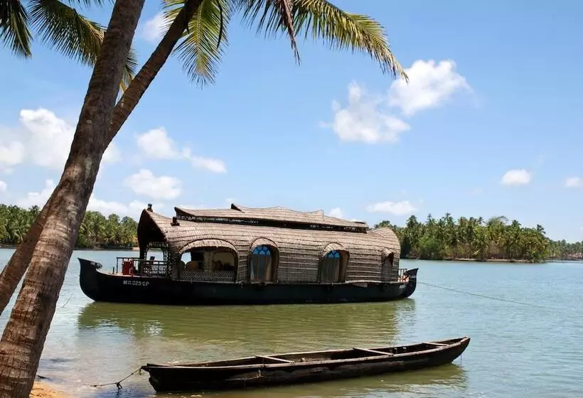 Lomakeskus Paradise Lagoon