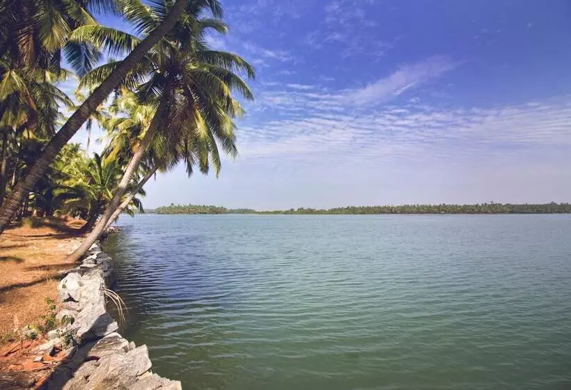 Lomakeskus Paradise Lagoon