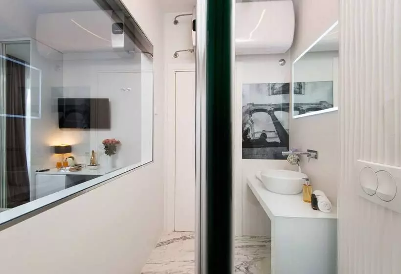 Pensió Dream Luxury Rooms