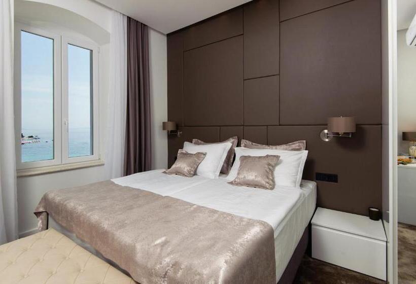 پانسیون Dream Luxury Rooms