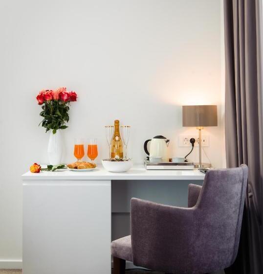 پانسیون Dream Luxury Rooms