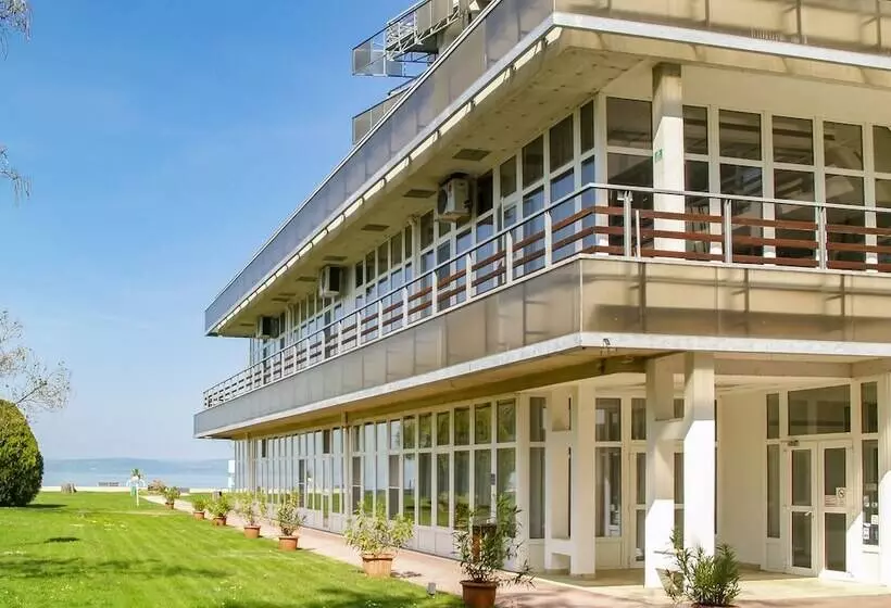 Világos Hotel Balatonvilágos