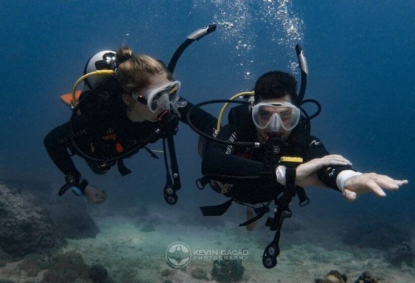 Badladz Staycation Condos