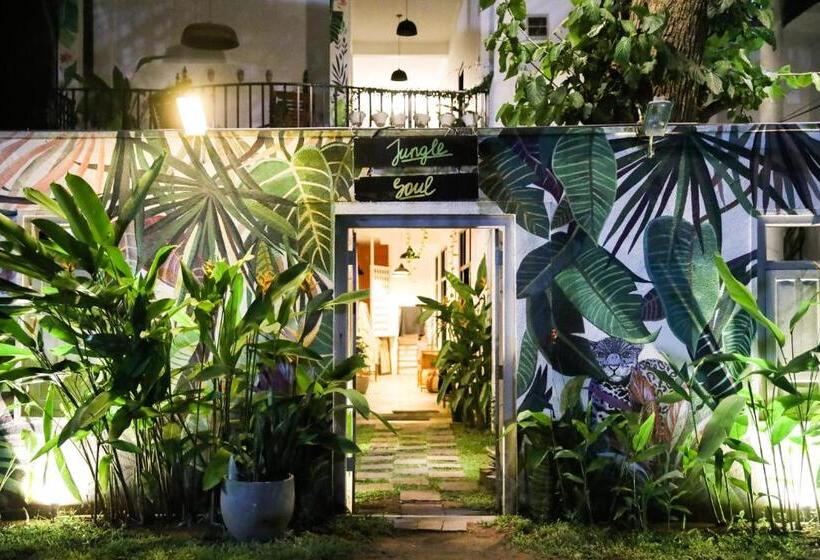 Bed and Breakfast Jungle Soul