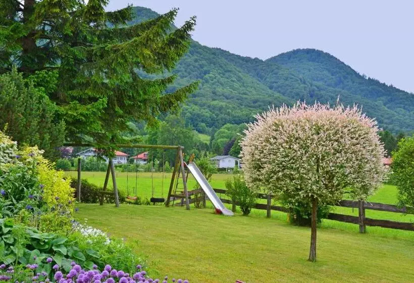 Ferienwohnungen Haus Monika