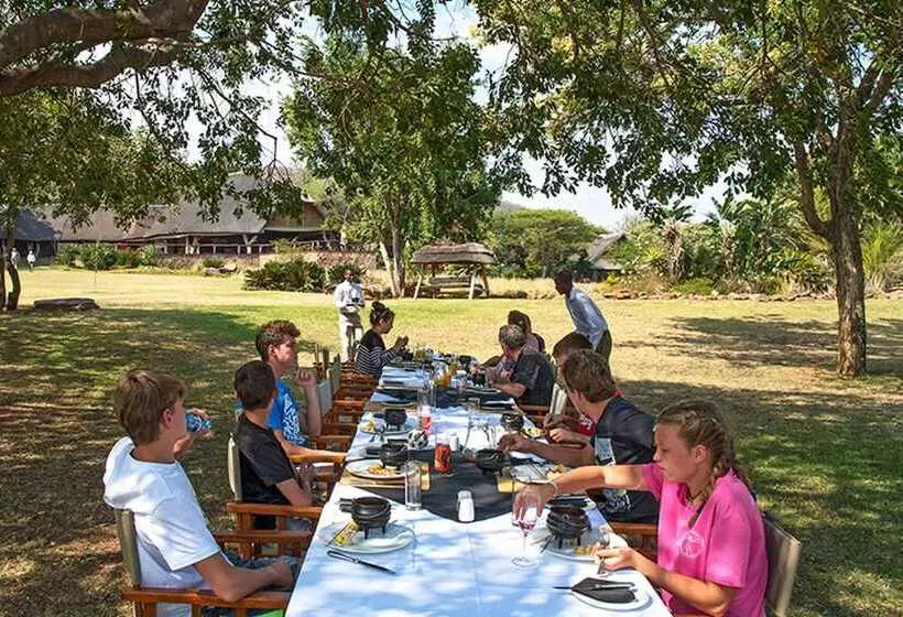 Hotelli Kaingo Game Reserve