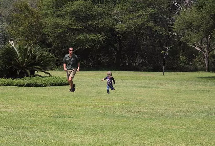 Hotelli Kaingo Game Reserve