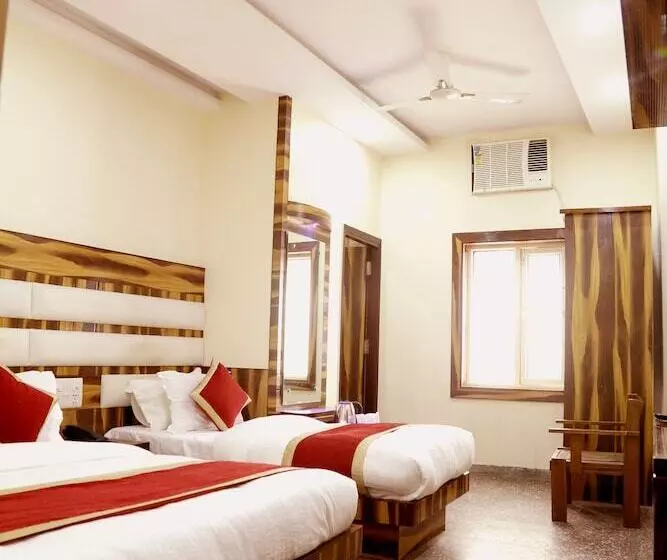 هتل Pink City By Comfort Rooms