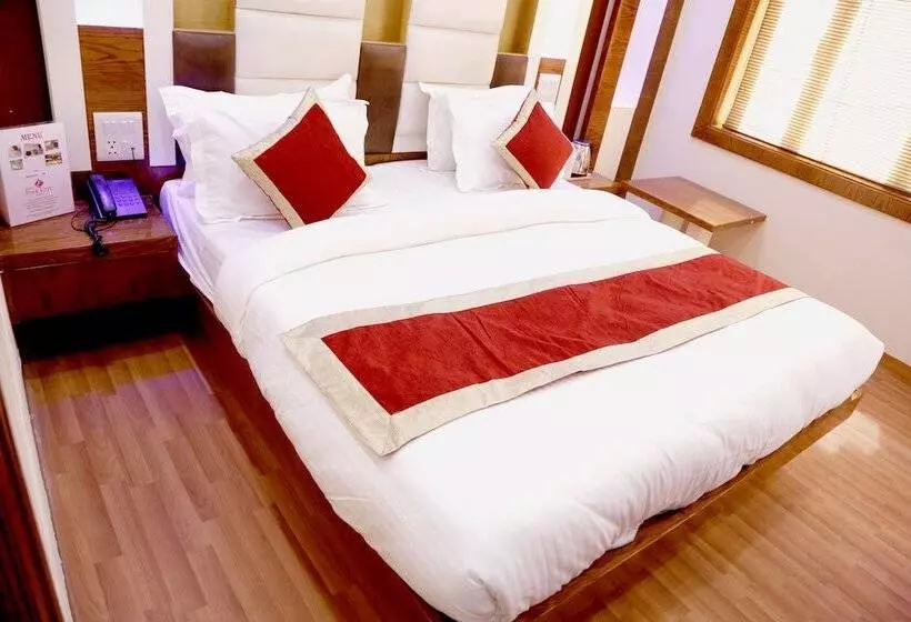 هتل Pink City By Comfort Rooms