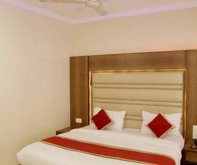 هتل Pink City By Comfort Rooms