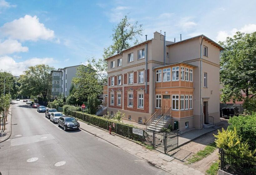 Lion Apartments Nemo Family House 3 Min From The Beach