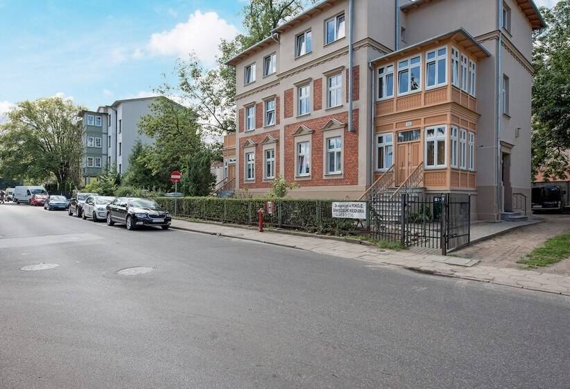 Lion Apartments Nemo Family House 3 Min From The Beach