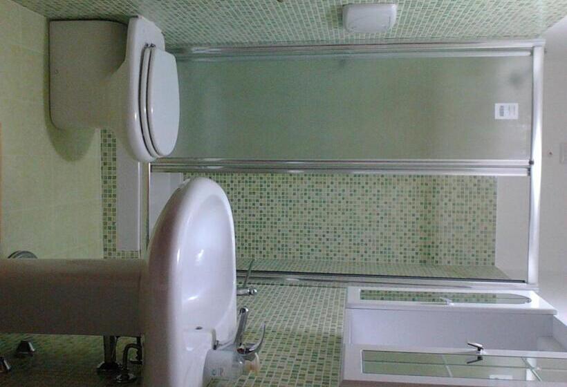 بنسيون Il Piccolo Golf