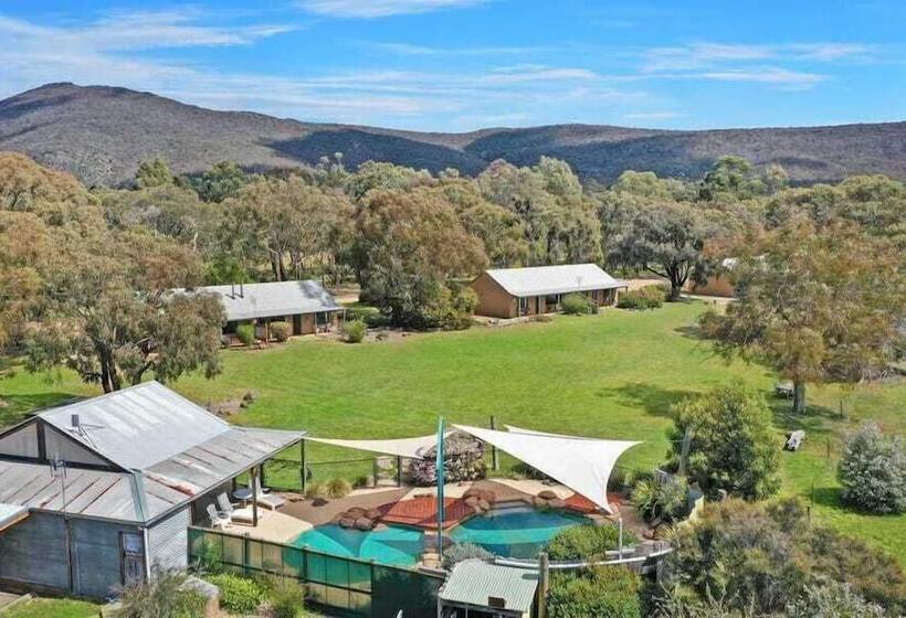 Pomonal Cottages Grampians
