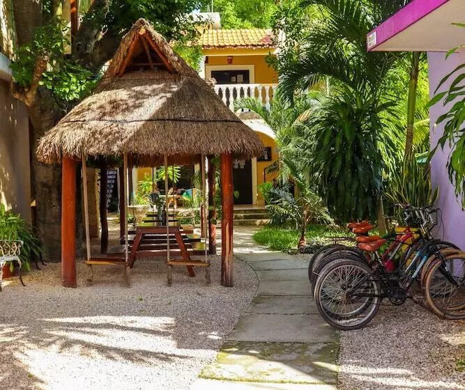 Retkeilymaja Hostal Tunich Naj &