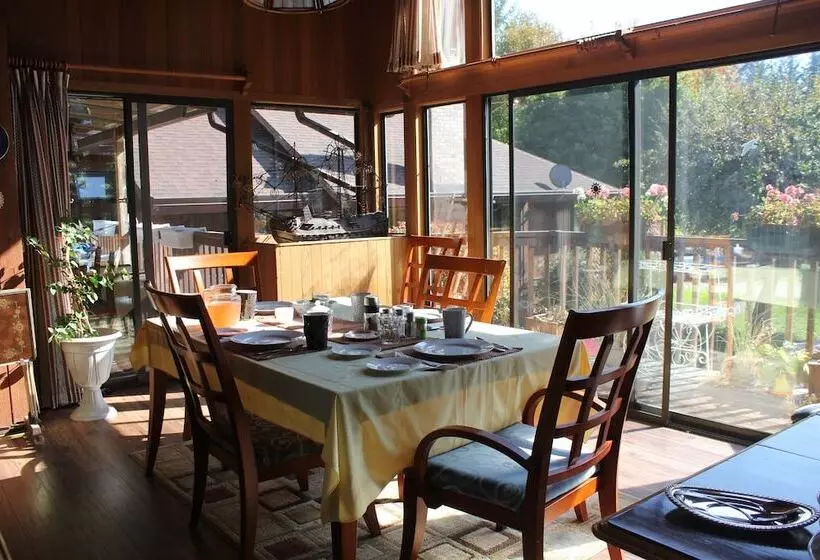 Aamiaismajoitus (B&B) Coles Bay Vacation Retreat