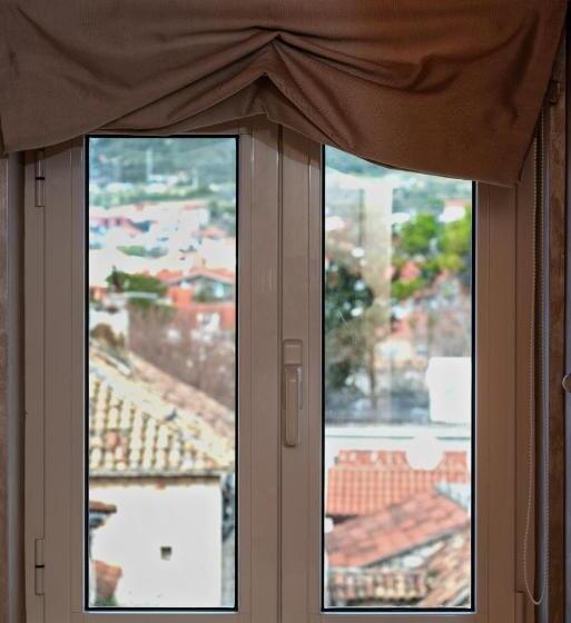 تختخواب و صبحانه Villa Luna Trogir