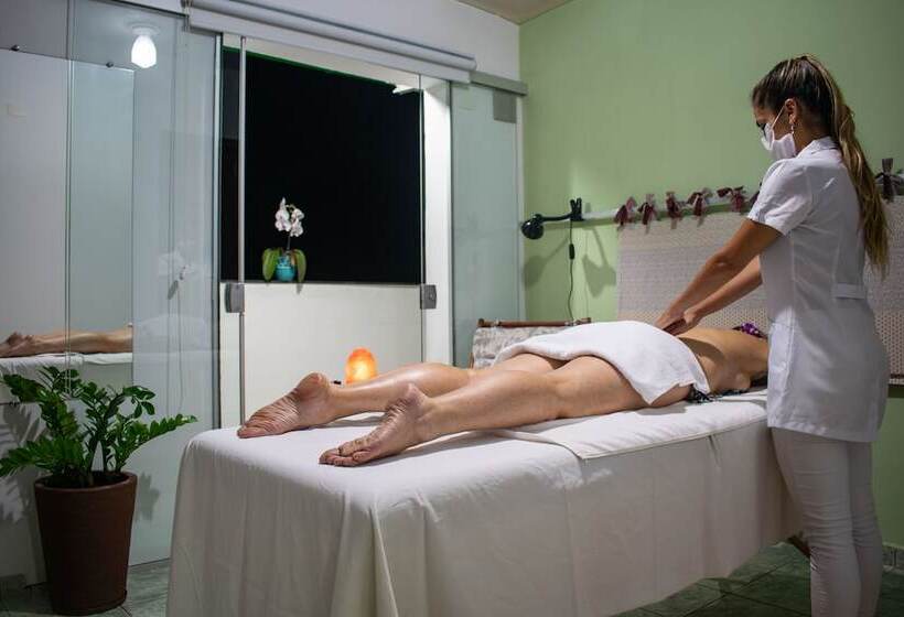 هتل Pousada Do Tenorio