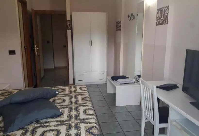 Hotelli Stazione Sul Lago Di Iseo