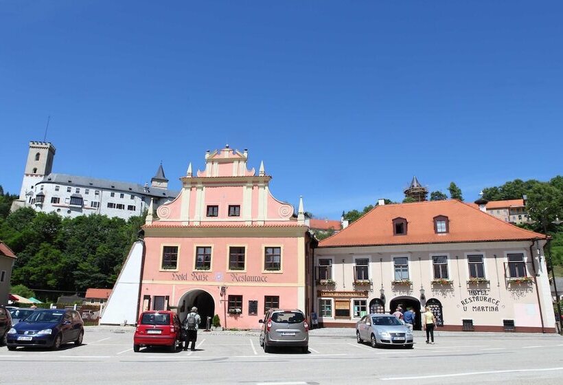 בית מלון כפרי U Martina   Kocabka