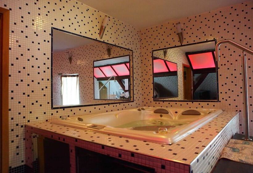 בית מלון כפרי U Martina   Kocabka