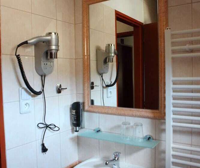 בית מלון כפרי U Martina   Kocabka