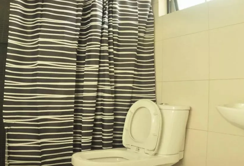 پانسیون Ortigas Budget Hotel   Kapitolyo