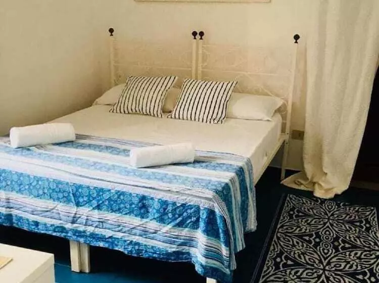 ペンション Panareal