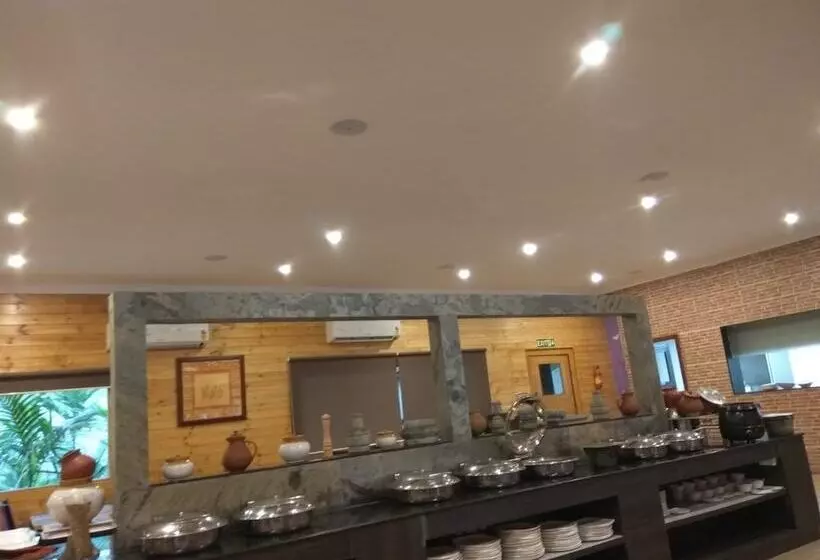 Lomakeskus Sterling Anaikatti