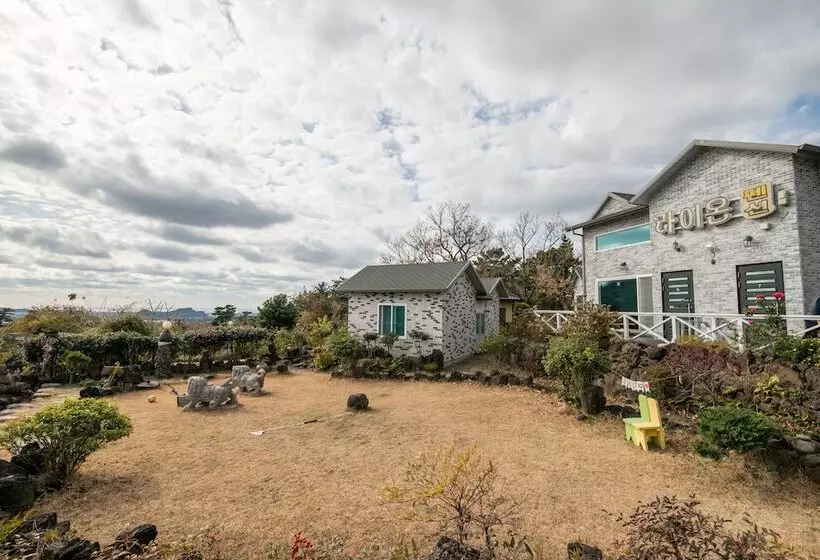 Lionhill Pension