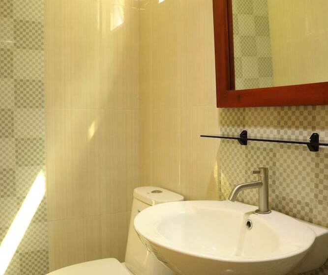 فندق صغير Ea Apartelle Metro Vigan