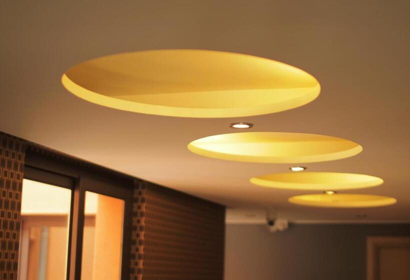 تختخواب و صبحانه Ottomood Ala Ovest Catania Centro